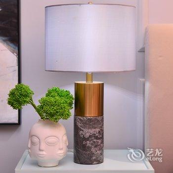 Locals四季别苑公寓(北京万和先生游乐园店)酒店提供图片