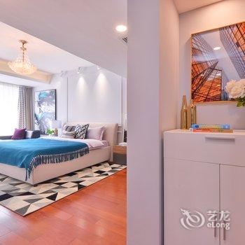 Locals四季别苑公寓(北京万和先生游乐园店)酒店提供图片