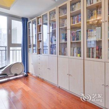 Locals四季别苑公寓(北京万和先生游乐园店)酒店提供图片