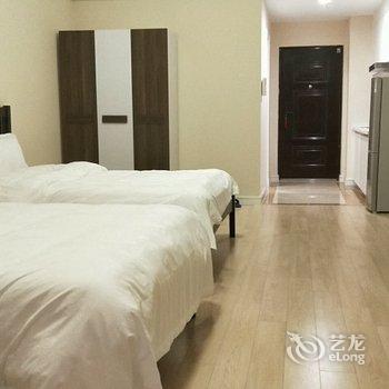 青岛环岛湾海景公寓1号(泰山东路分店)酒店提供图片