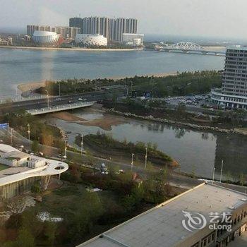 青岛环岛湾海景公寓1号(泰山东路分店)酒店提供图片