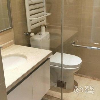 青岛环岛湾海景公寓1号(泰山东路分店)酒店提供图片