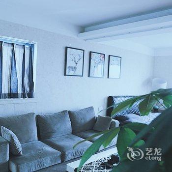 重庆零贰叁民宿(渝中区通远门旅游景区分店)酒店提供图片