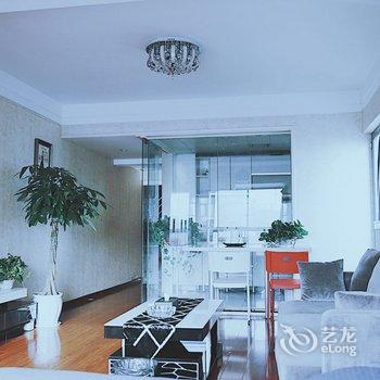 重庆零贰叁民宿(渝中区通远门旅游景区分店)酒店提供图片