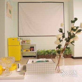 石家庄肆月民宿(三官庙分店)酒店提供图片