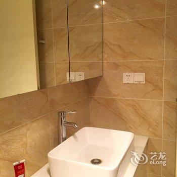 重庆东东大魔王公寓(人民解放纪念碑分店)酒店提供图片