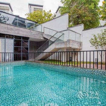 广州明月山溪小家度假别墅(4路公交明月山溪总站分店)酒店提供图片