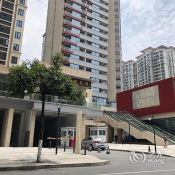Coco王))公寓(三道拐分店)酒店提供图片