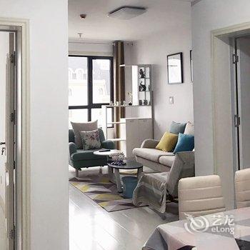 青岛风一样的果爸公寓酒店提供图片