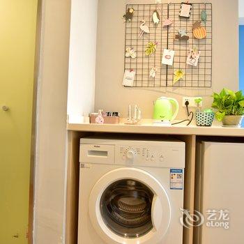 成都熙熙小屋(马鞍山烈士墓分店)酒店提供图片