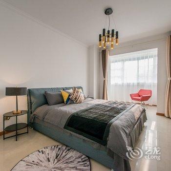 西安Locals路客·西安雁塔A17舍公寓(与西影路分店)酒店提供图片