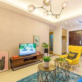 重庆Locals路客·重庆渝中A17舍公寓(民乐村分店)酒店提供图片