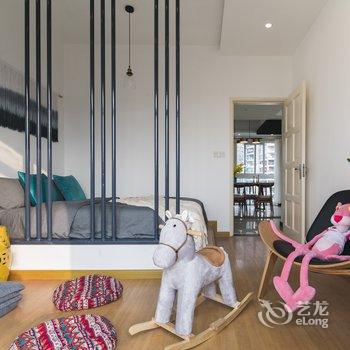 重庆Locals路客·重庆江北A39舍公寓(花园村分店)酒店提供图片