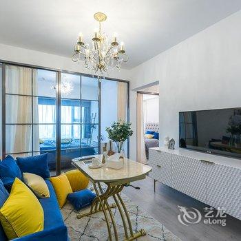 成都原上草(00130460)公寓(全年红红木艺术馆分店)酒店提供图片