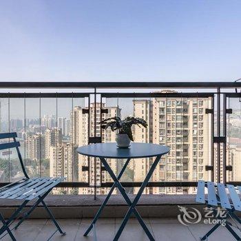 重庆AllenChan(00140510)公寓(提多名琴艺术馆分店)酒店提供图片