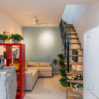 北京Locals路客·北京东城A25舍公寓(国子监街24分店)酒店提供图片