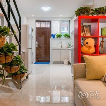 北京Locals路客·北京东城A25舍公寓(国子监街24分店)酒店提供图片