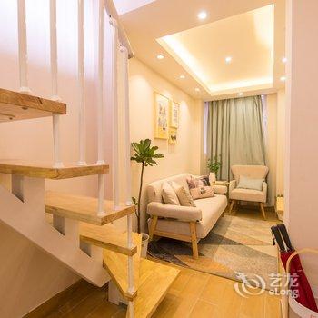 广州Locals路客·广州越秀A83舍公寓(五仙古观分店)酒店提供图片