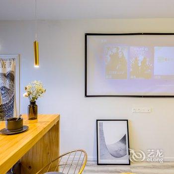 重庆Cynthia(00120960)公寓(重庆城市之路厅分店)酒店提供图片