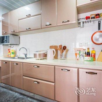 重庆Locals路客·重庆南岸A11舍公寓(莲花村分店)酒店提供图片