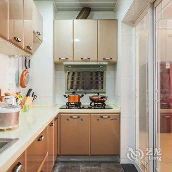 重庆Locals路客·重庆南岸A11舍公寓(莲花村分店)酒店提供图片