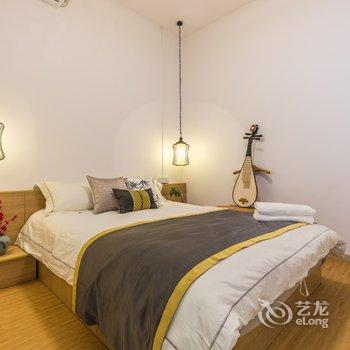 广州路客BC1570精品民宿酒店提供图片