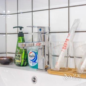 广州路客BC1570精品民宿酒店提供图片