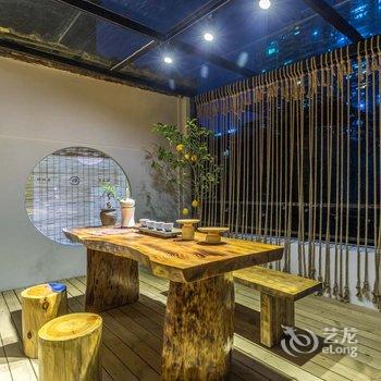 广州路客BC1570精品民宿酒店提供图片