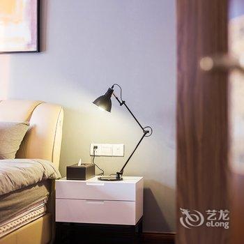 重庆Locals路客·重庆南岸A11舍公寓(莲花村分店)酒店提供图片