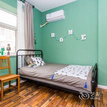 青岛李澄(00134250)公寓(浙江路天主教堂分店)酒店提供图片