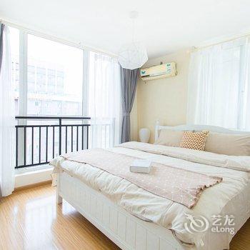 成都兔子(00151540)公寓(成都金融博览中心分店)酒店提供图片