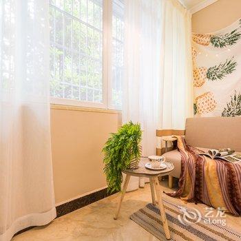 成都鱼在海中游(00139270)公寓(拒霜园分店)酒店提供图片