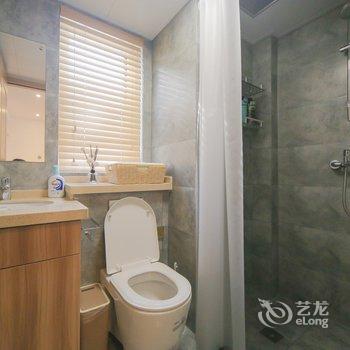 青岛Suzy(00147500)公寓(亚振艺术馆分店)酒店提供图片