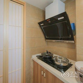 青岛Suzy(00147500)公寓(亚振艺术馆分店)酒店提供图片