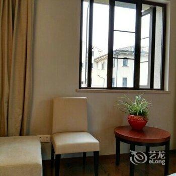 上海海边小屋金茂悦公馆度假民宿酒店提供图片