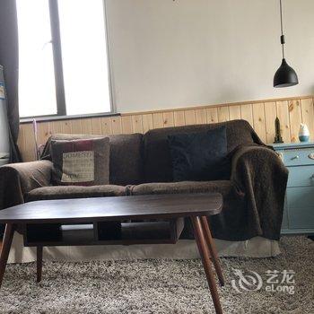 纳兰煜霖公寓(上海襄阳南路店)酒店提供图片