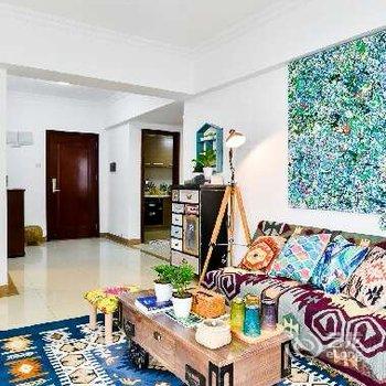 广州Locals路客·广州越秀A10舍公寓(五仙古观分店)酒店提供图片