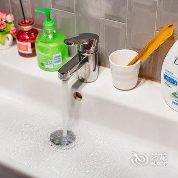 成都心念公寓(火烧堰碧翠廊分店)酒店提供图片