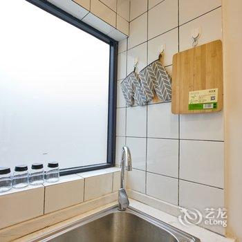 回回andCarol公寓(上海徐汇艺术馆分店)酒店提供图片