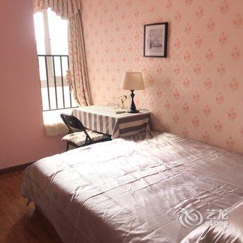 重庆宅自由公寓(龙塔村分店)酒店提供图片