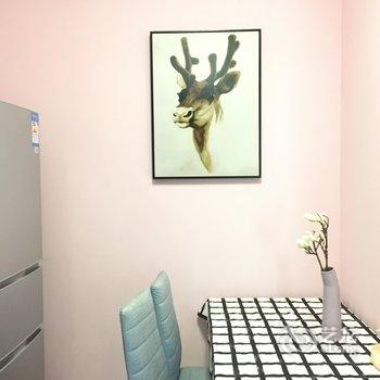 重庆宅自由公寓(龙塔村分店)酒店提供图片