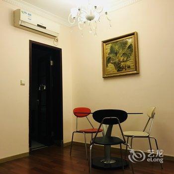 广州长隆大夫山祈福别墅短租(倚湖街分店)酒店提供图片