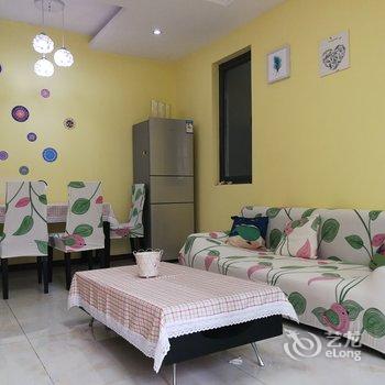 重庆童趣520LOVE温馨公寓(刘家台路分店)酒店提供图片