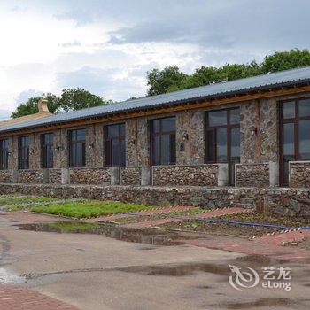 丰宁扎拉小岛度假村酒店提供图片