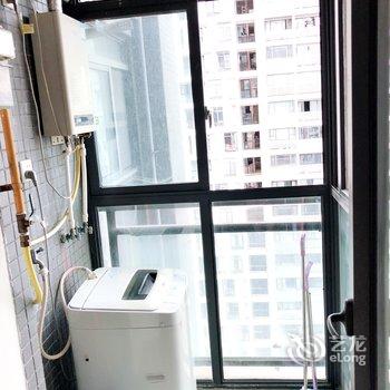 成都玖屋民舍小娴同学客栈(玻璃植物园分店)酒店提供图片