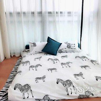 成都玖屋民舍小娴同学客栈(玻璃植物园分店)酒店提供图片