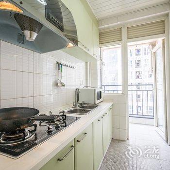 重庆可乐鱼的小家公寓(人民解放纪念碑分店)酒店提供图片