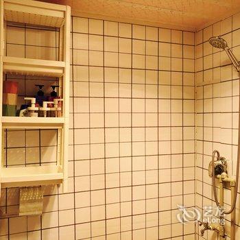 重庆LICHEN民宿酒店提供图片