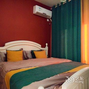 重庆雨墨民宿(沙坪公园-儿童乐园分店)酒店提供图片