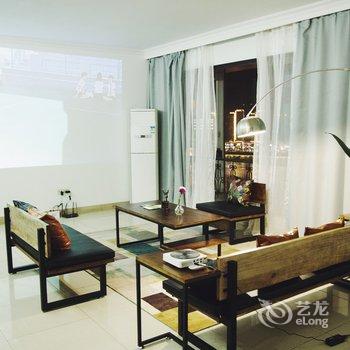 重庆二姐公寓(重庆大轰炸惨案遗址分店)酒店提供图片